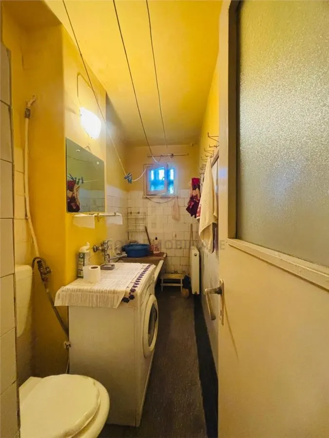 Apartament 2 camere de vanzare zona Semiluna - foto 3