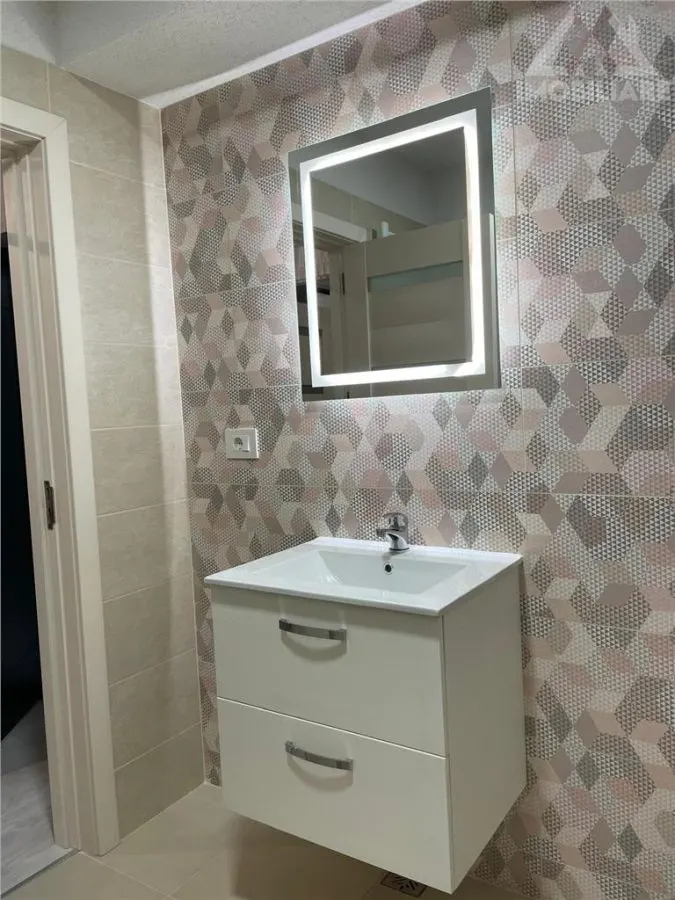 Apartament 2 camere decomandat | Valea Lupului | Loc parcare inclus - foto 8