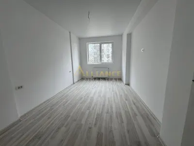 Apartament 2 Cam de Vanzare | Strada Solstitiului | Parcare Inclusa - Popesti-Leordeni