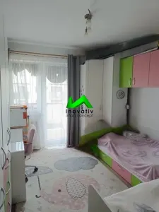 Apartament de vanzare 3 camere Sibiu Calea Surii Mici - foto 4