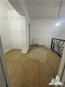 Casa insiruita 4 camere intrare Domnesti - foto 4