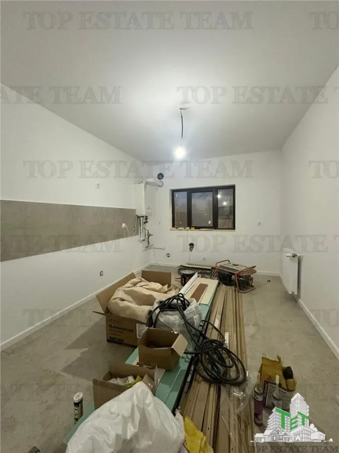 Casa insiruita 4 camere intrare Domnesti - foto 10