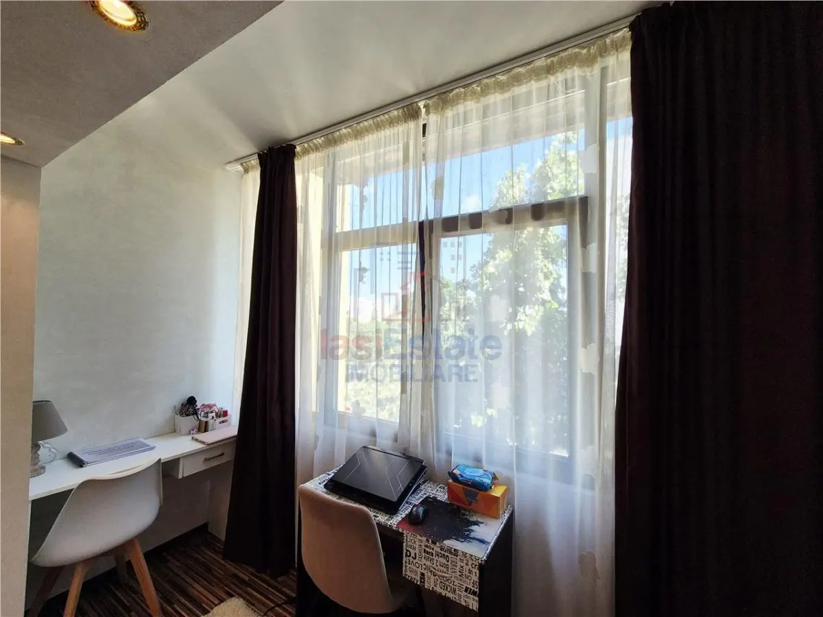 Apartament cu 2 camere in Podu Ros - mobilat si utilat - foto 4