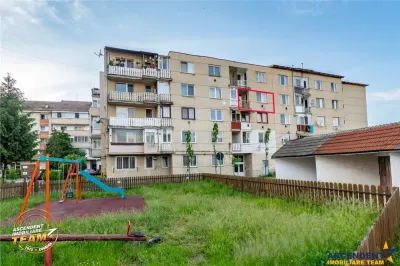 Mic refugiu cu priveliste spre padure, ergonomic, economic, Central, Covasna - foto 7