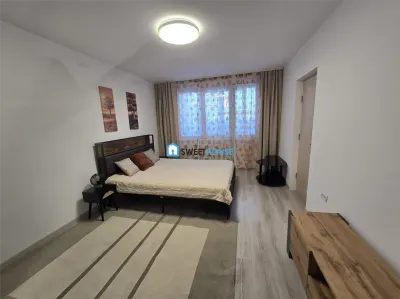 Apartament cu trei camere gradina si garaj Zona Avram Iancu - Brasov