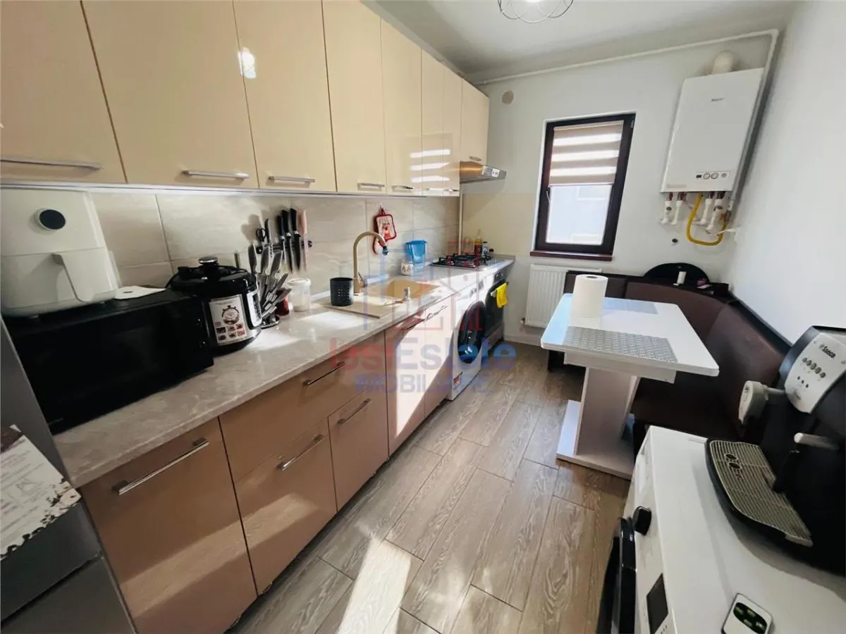 Apartament 2 camere cu parcare - Lunca Cetatuii - foto 1