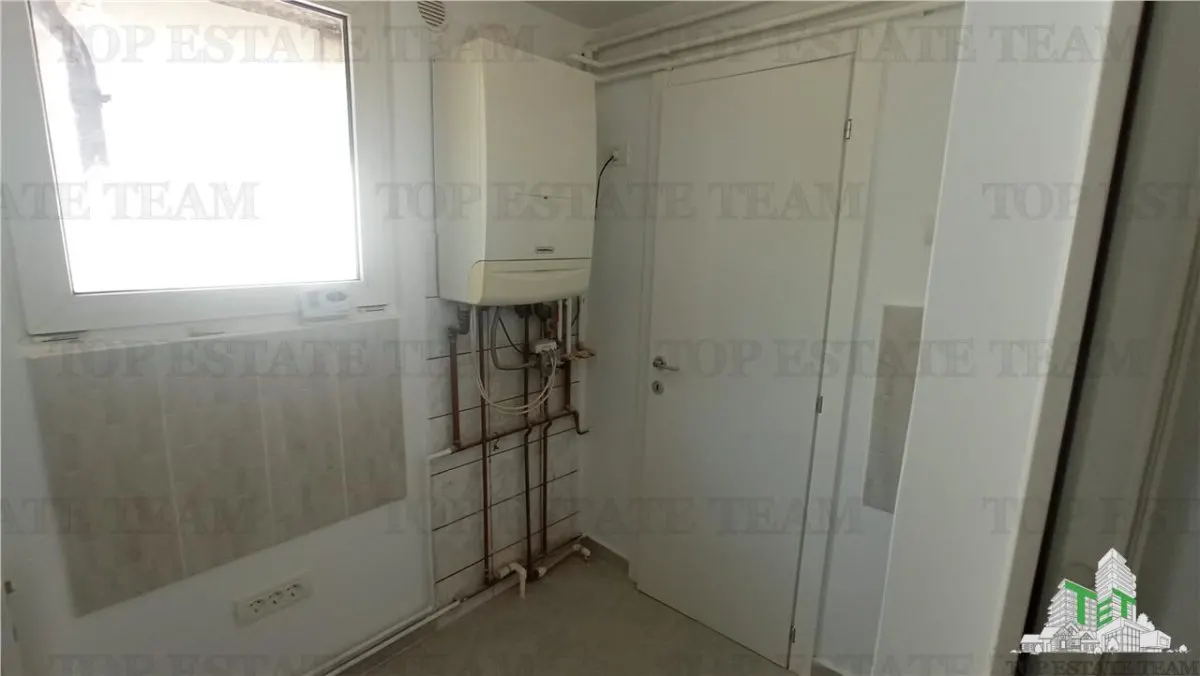 Casa cu potential investitional, de vanzare in zona Tei - foto 7