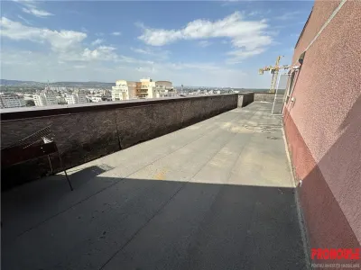 PENTHOUSE - Zona Arena Mall - 294mp - foto 15