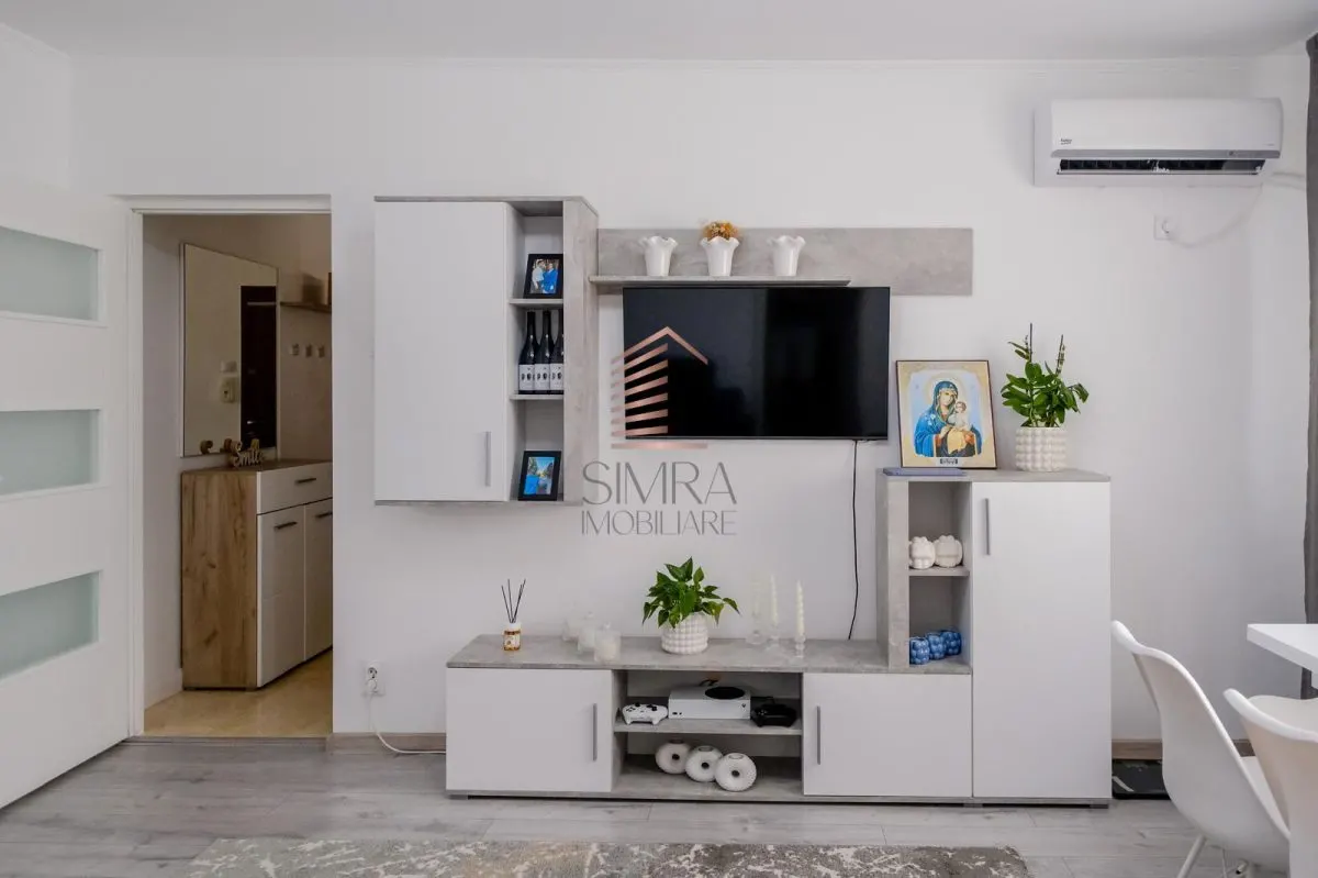 Apartament 2 camere renovat complet zona Rogerius - foto 3