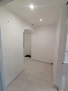 Garsoniera Racadau-pietonal,bloc apartamente,74500 Euro - foto 5