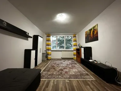 Apartament 2 camere decomandat etajul 1- Metalurgiei - Iasi