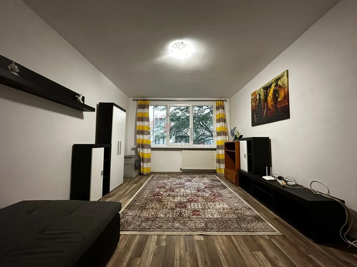 Apartament 2 camere decomandat etajul 1- Metalurgiei - foto 1