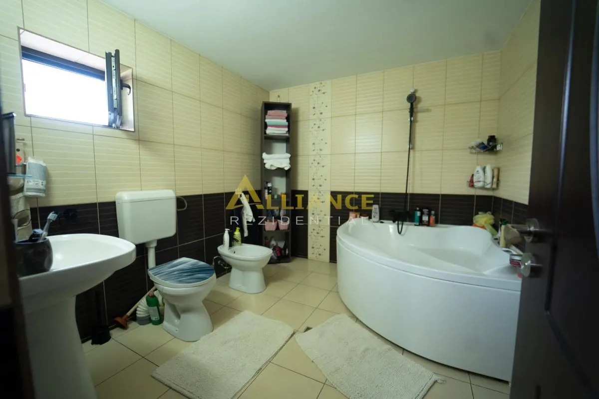 PREMIUM | Vila cu 4 camere si Piscina | Teren 500 mp - foto 17