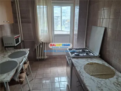 Apartament de inchiriat 2 camere decomandat- Crangasi - foto 7