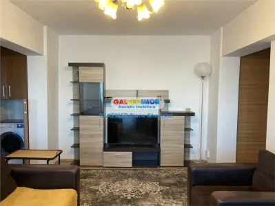 Apartament de inchiriat cu 3 camere - 72mp- Crangasi - foto 3