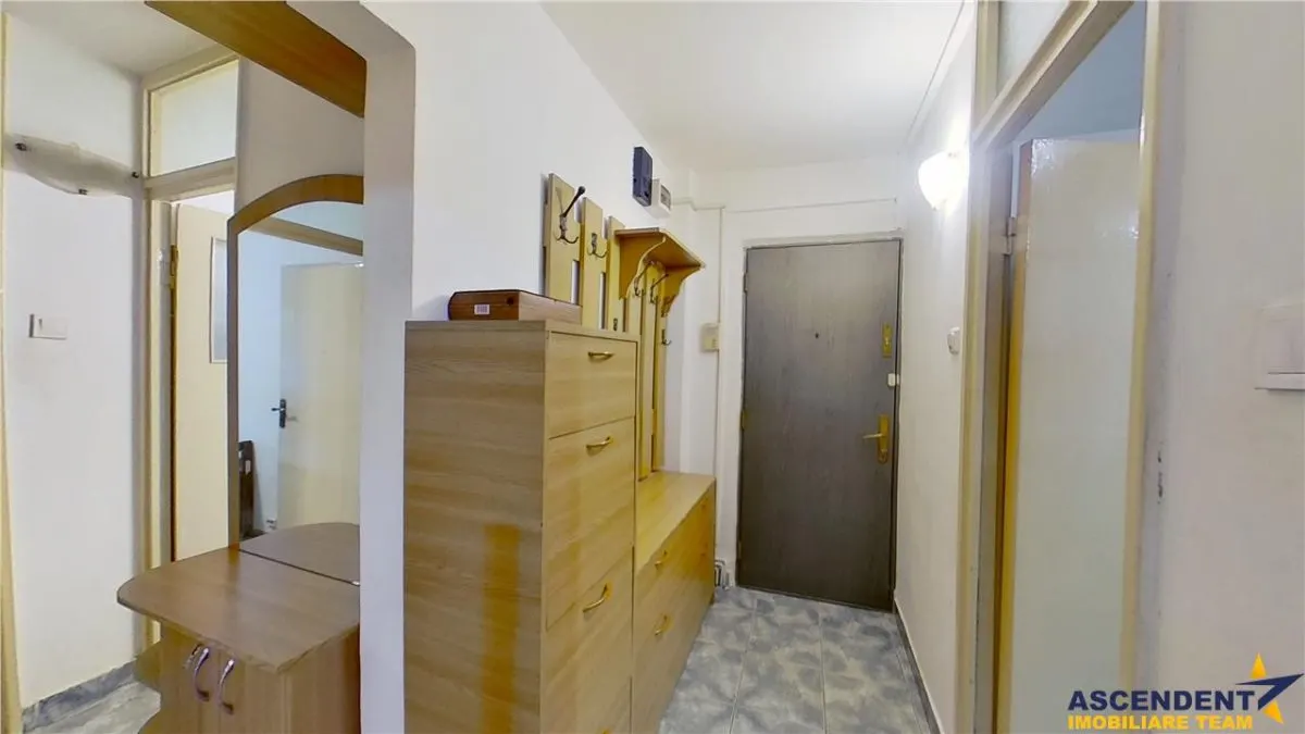 Decomandat, 3 camere, 2 bai, spatiu verde, mobilat, utilat, boxa, Faget, Brasov - foto 18
