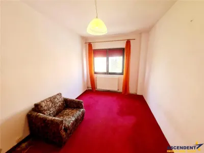 Decomandat, balcon, boxa, spatii verzi, cadru linistit, oportunitate personalizare - foto 10