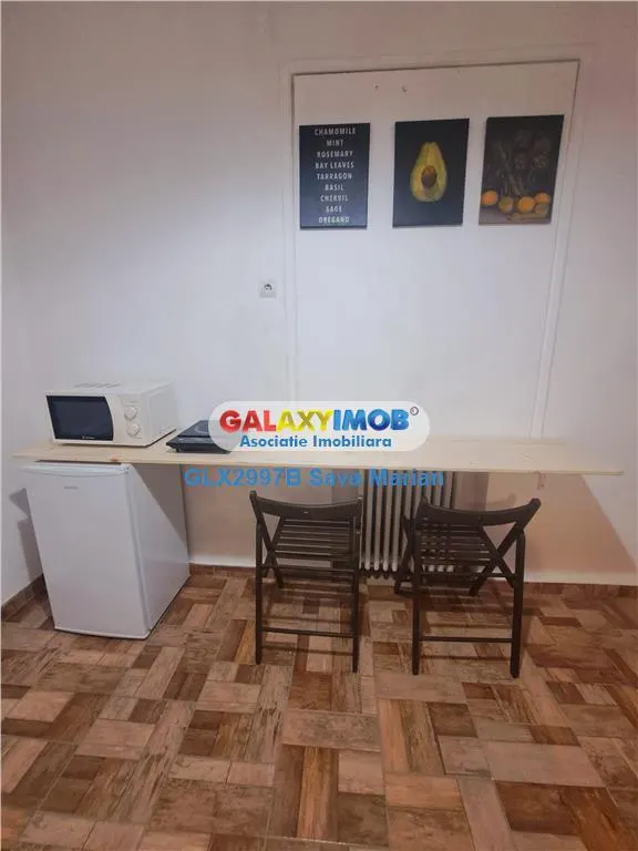 APARTAMENT DUBLU DE 5 CAMERE DE INCHIRIAT ROMANA - foto 11