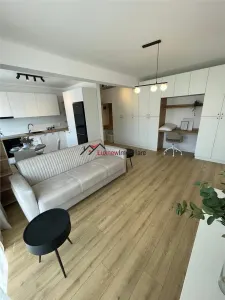 Apartament mobilat si utilat cu 2 camere la cheie in Floresti. - foto 2