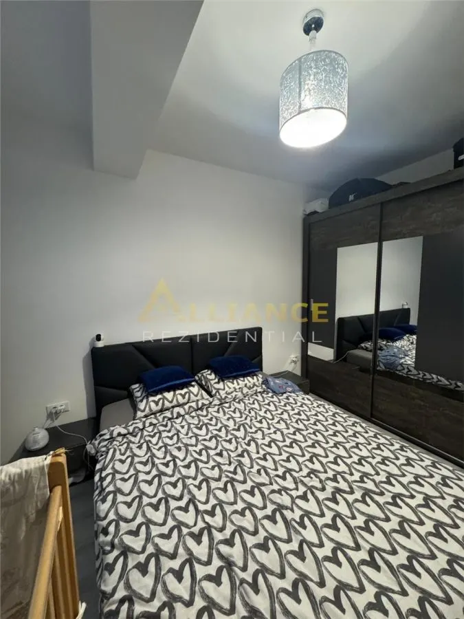 Apartament 3 camere de vânzare - foto 4