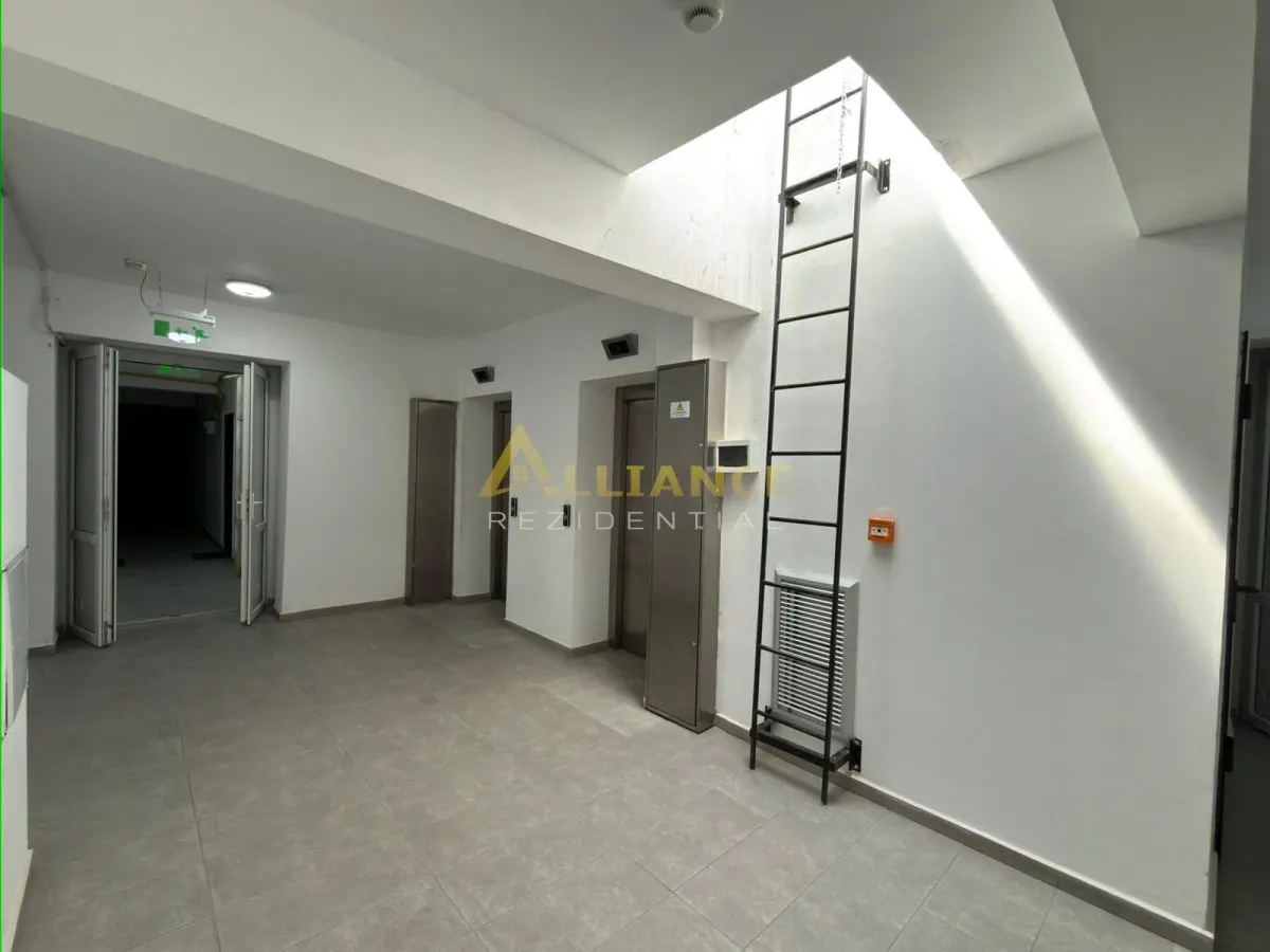 {Metropolitan} Apartament 2 camere + 2 parcari + Boxa - foto 4