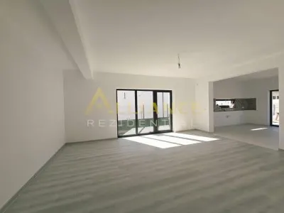 CASA COMUNA BERCENI - GATA DE MUTAT - COMISION 0% - foto 4