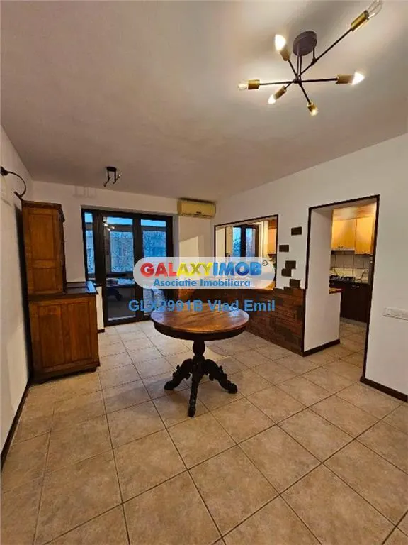 Apartament 4 camere de Inchiriat strada Apusului - foto 4