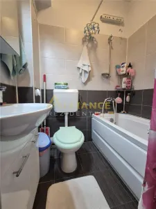 5 Minute metrou BERCENI - 2 CAMERE + GRĂDINĂ 44mp - 124.000â‚¬ - foto 10