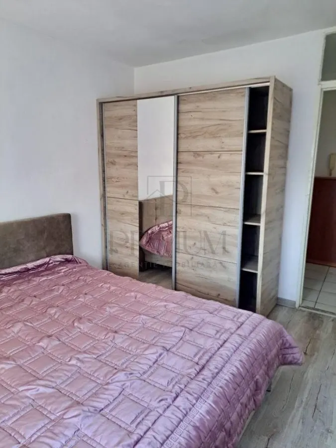 LIPOVEI - 2 CAMERE - ETAJ 3 - DECOMANDAT - foto 5