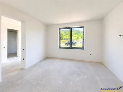 Casa noua, moderna, P + 1E, langa padure, Voiniceni, 6km de Targu Mures - foto 7
