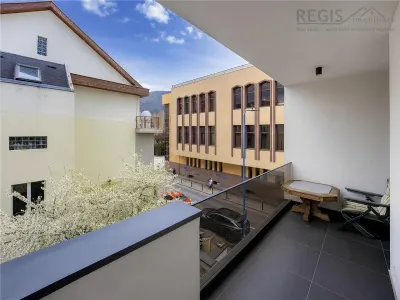 Apartament central cu 3 camere si parcare in Cosmopolit - foto 4