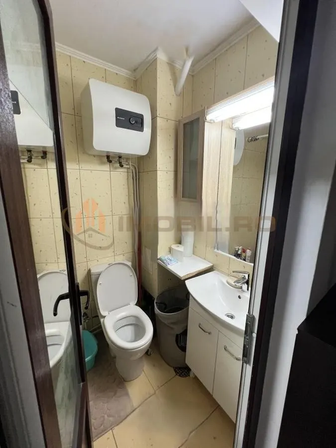 Apartament 1 cameră Podu Ros - foto 4