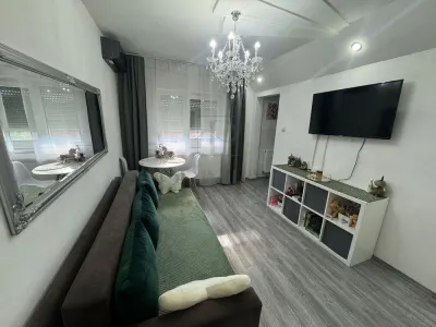 SOARELUI - APARTAMENT 1 CAMERA - mobilat, utilat, etaj intermediar - Timisoara
