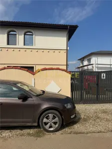 Casa deosebita cu 5 camere in Berceni â€“ Mobilata, Utilata, Dormitor la Parter si Curte Amenajata - Berceni
