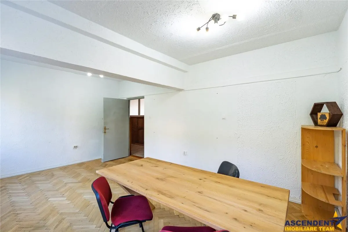 Spatii de birouri pentru afaceri care apreciaza profesionalismul - foto 21