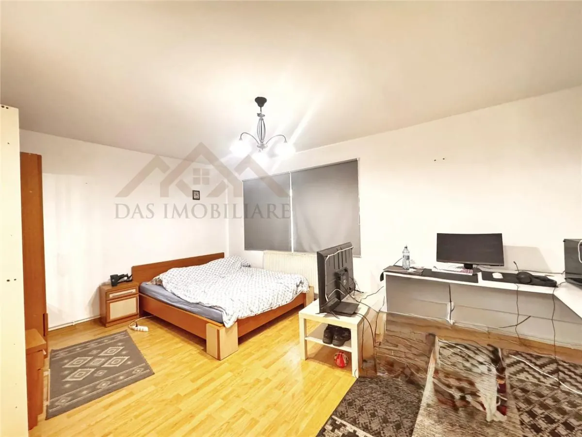 Apartament 3 camere decomandat, parter inalt ,  Olteniei - foto 10