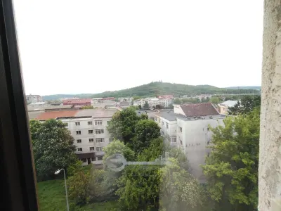 Apartament 4 camere Nicolina Garaj 2 Bai 2 Balcoane Vedere Cetatuia - foto 11