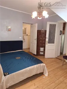 Apartament 2 camere la casa cu curte proprie Schei - foto 5