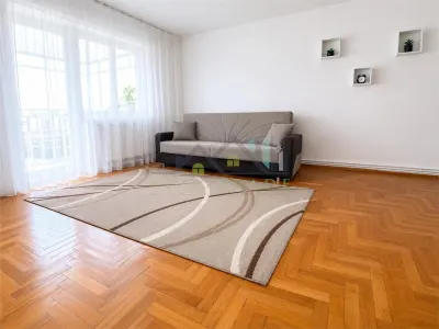 Apartament 2 camere decomandat Judetean, str. Zizinului - Brasov