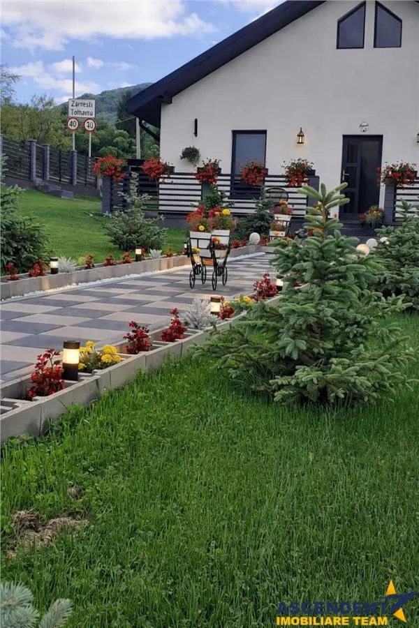 Rezidential/ Hotelier,eleganta discreta,energie verde,1.000mp teren,Tohanita ,Brasov. - foto 14