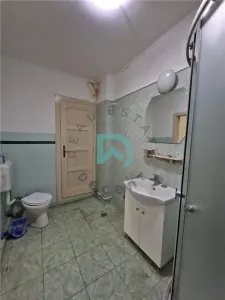 Casa De Mijloc, singur in curte, Brasov - foto 21