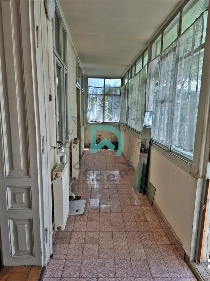 Casa De Mijloc, singur in curte, Brasov - foto 5