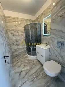 10 Minute Metrou Aparatorii Patriei - Penthouse + Parcare - Gata de Mutat - foto 10