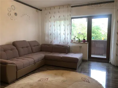 Apartament spatios 4 camere 100 mp etaj intermediar cartier Noua - Brasov