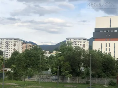 Apartament spatios 4 camere 100 mp etaj intermediar cartier Noua - foto 17