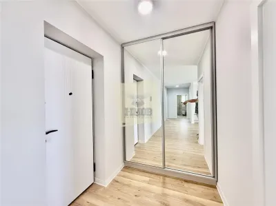 Penthouse de lux 84 mpu cu 3 camere 2 bai terasa 2 parcari - foto 5