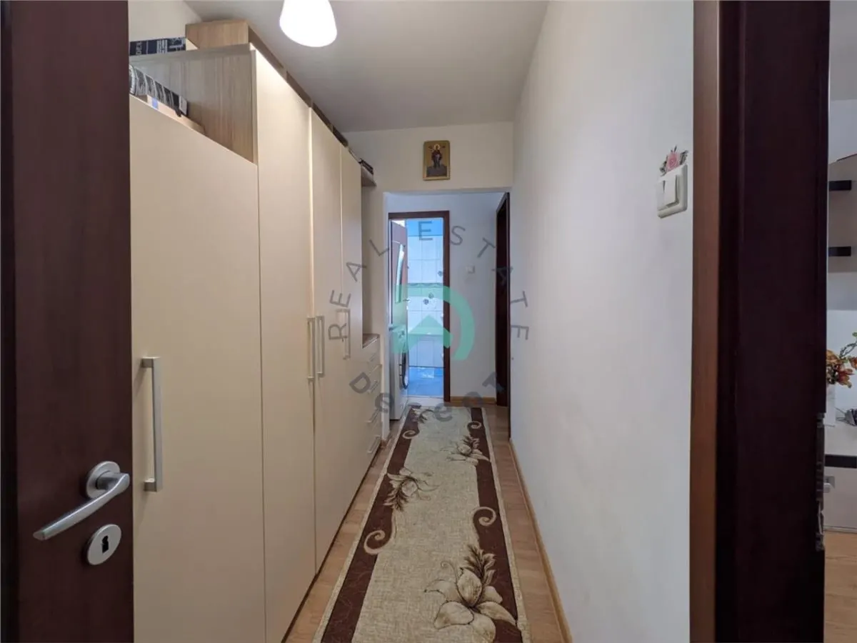 Vand apartamente 3 camere Garii, Brasov - foto 6