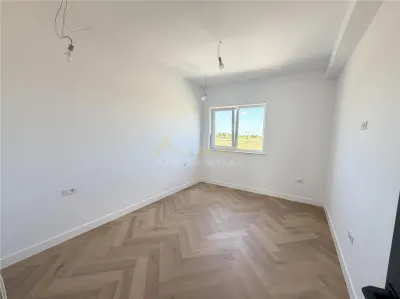 Vila deosebita || cartierul nou || 4 camere || - foto 9