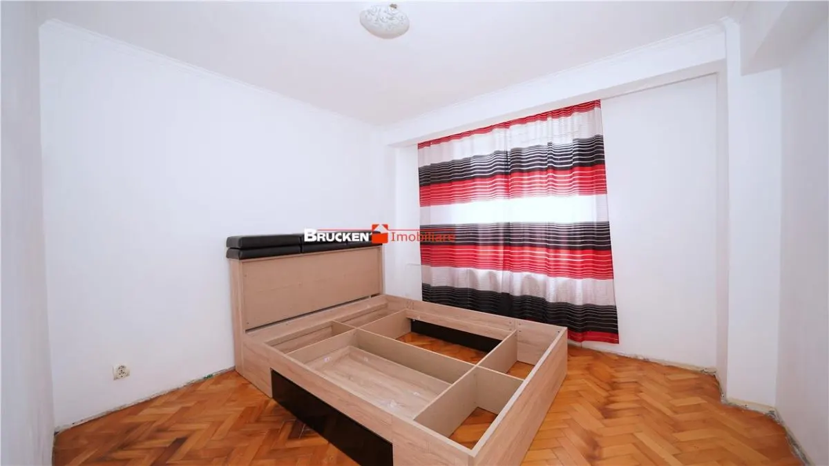 3 camere | Decomandat | Zona P-ta Decebal |  Etaj 6/8 | Dubla orientare - foto 3