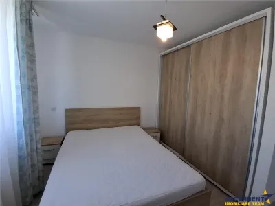 Apartament 2 camere cu parcare si boxa, Top City, Tractorul Brasov - foto 3